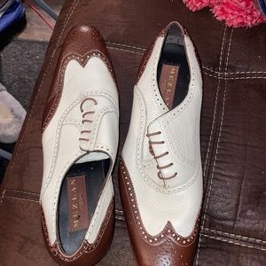 Size 10 Oxford Mezlan